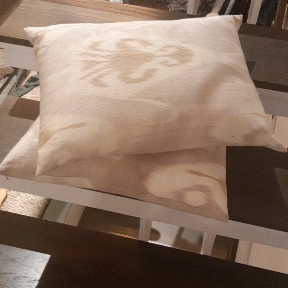 Throw pillows